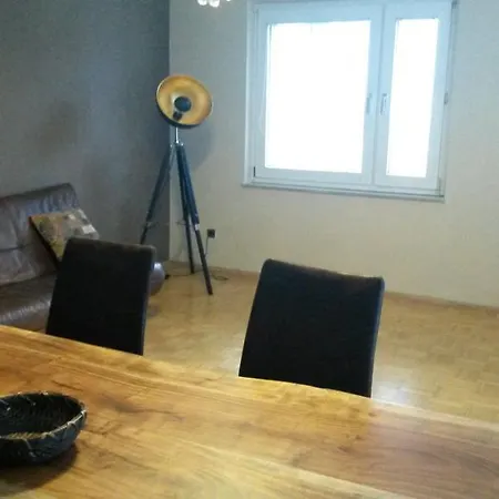 Dussel Apartment